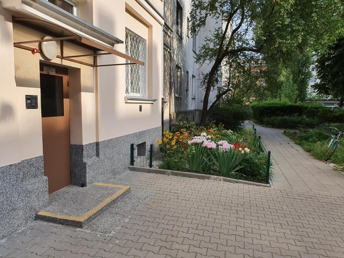 Cave Apartment Mokotow Warsaw Luaran gambar